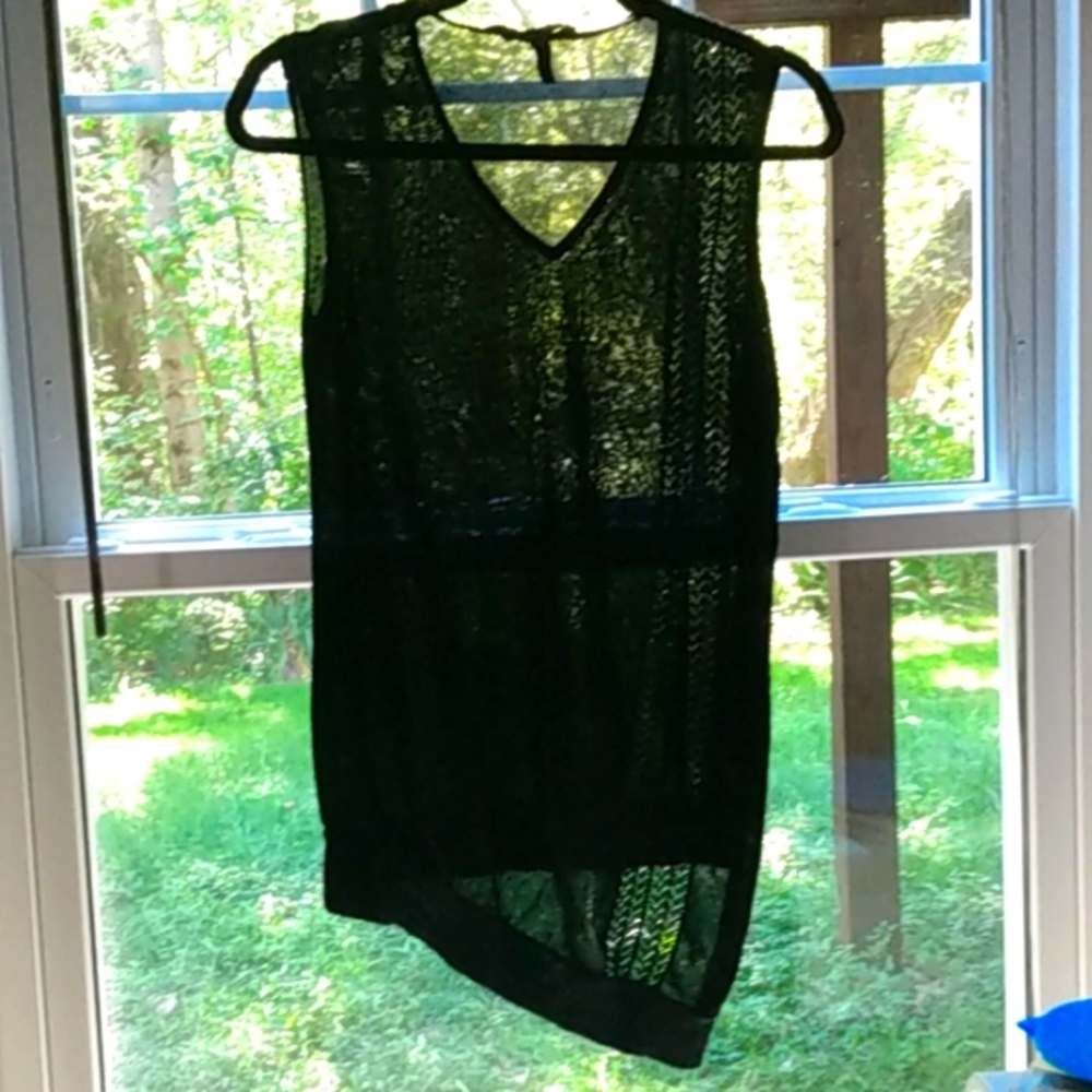 BCBG MaxAzria, v-neck top